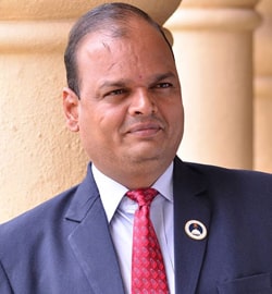 Prof. Dr Ramachandra V. Pujeri